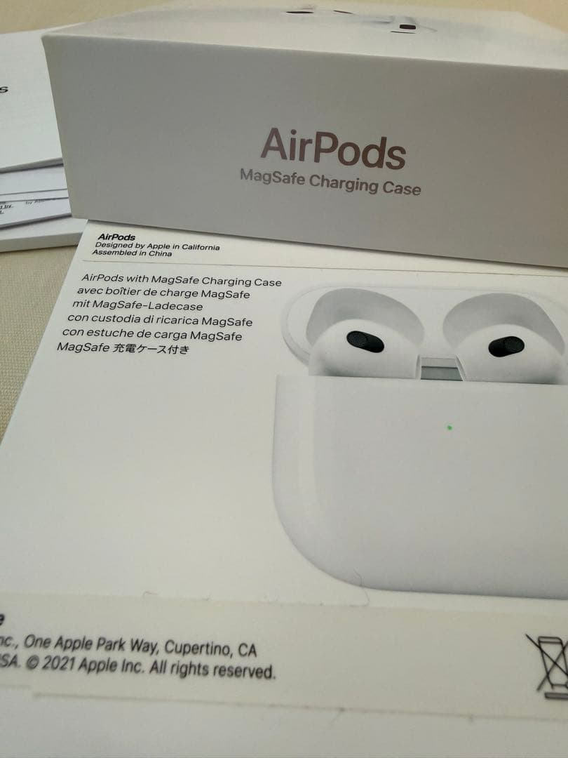 AirPods 第3世代 MagSafe充電ケース付き 刻印あり 箱・説明書あり