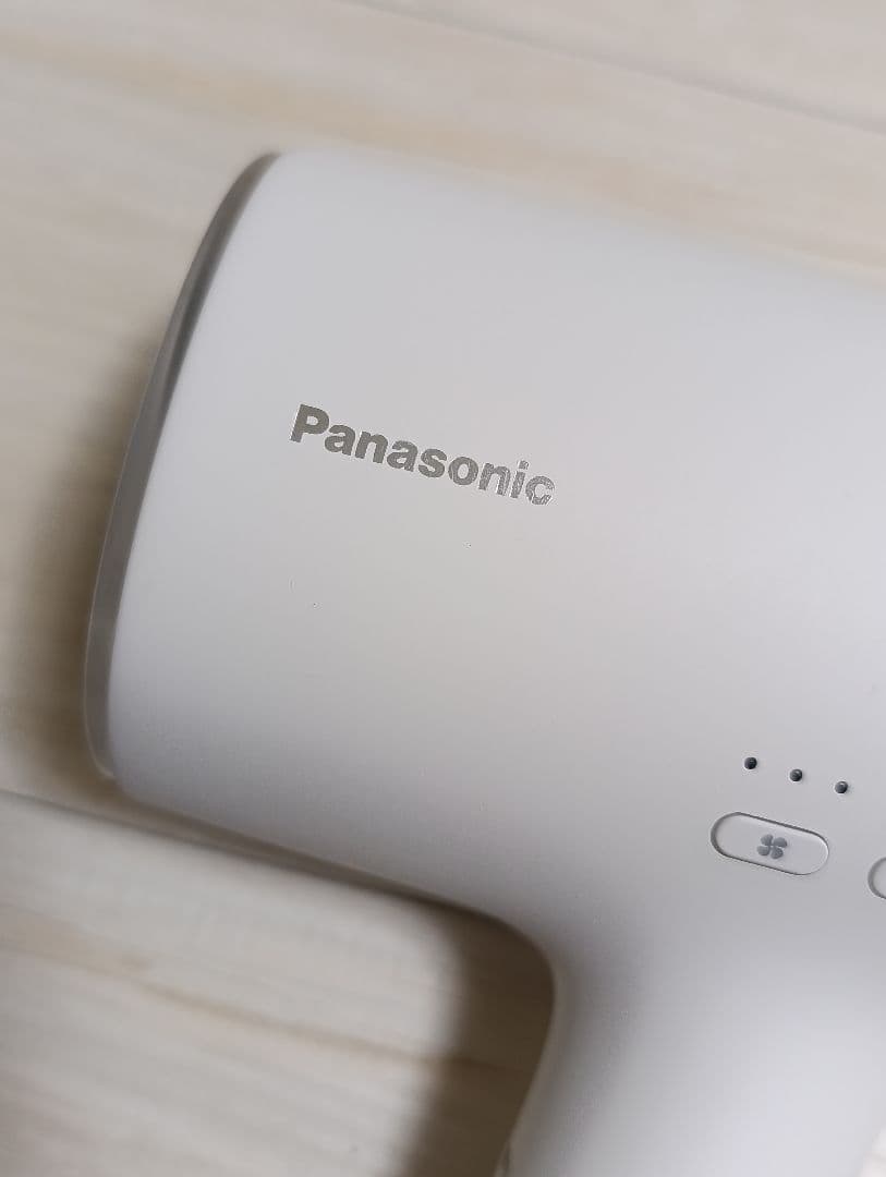 パナソニック ナノケア Panasonic EH-NA0J 23年製 WH 03