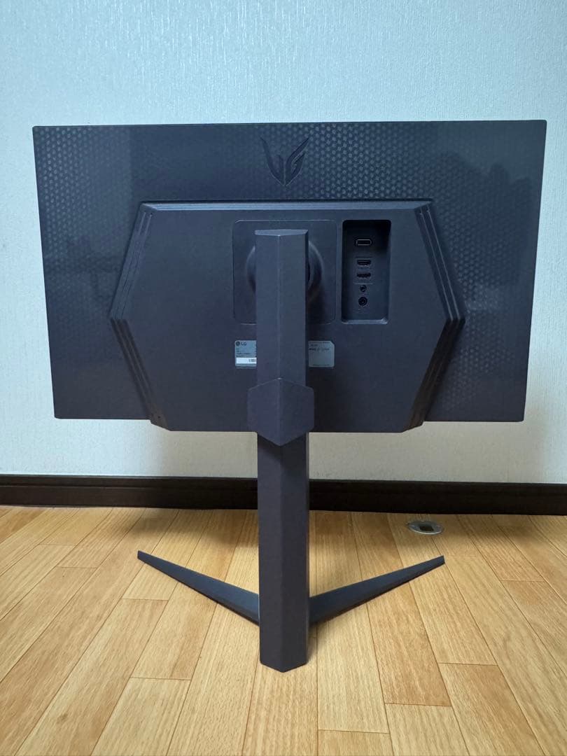 【極美品】LGゲーミングモニター　27インチ27GS75Q