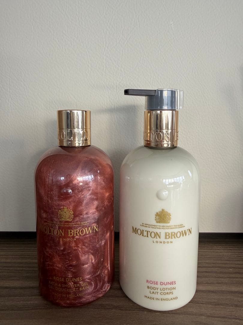 新品⭐️モルトンブラウン♡ シャワージェル＆ボディローション　ローズデューン