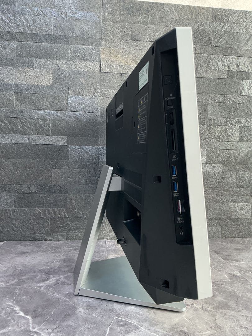 NEC LAVIE 一体型 corei7 メモリ16GB 新品SSD 512GB