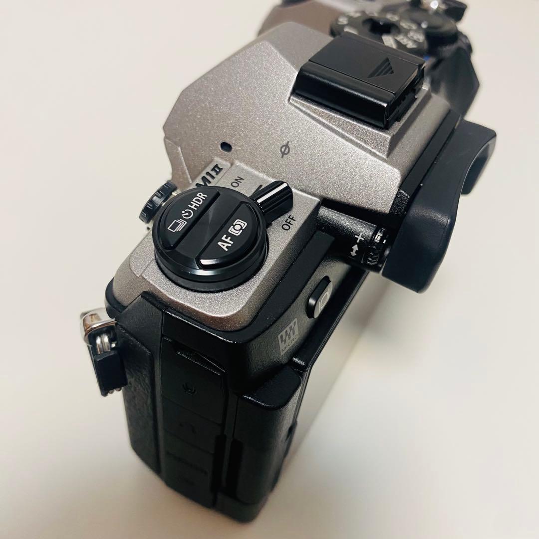 OLYMPUS OM-D E-M1 Mark II ボディシルバー