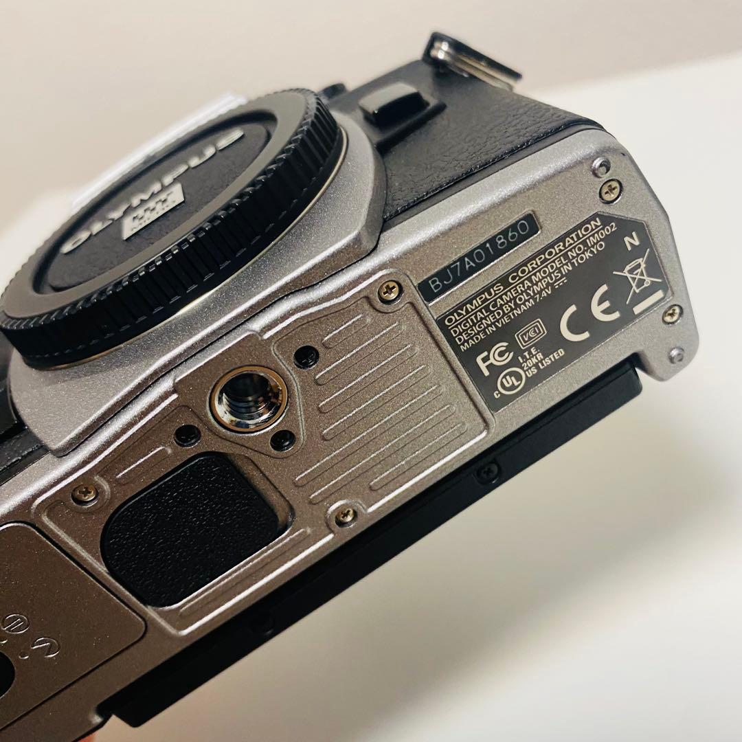 OLYMPUS OM-D E-M1 Mark II ボディシルバー