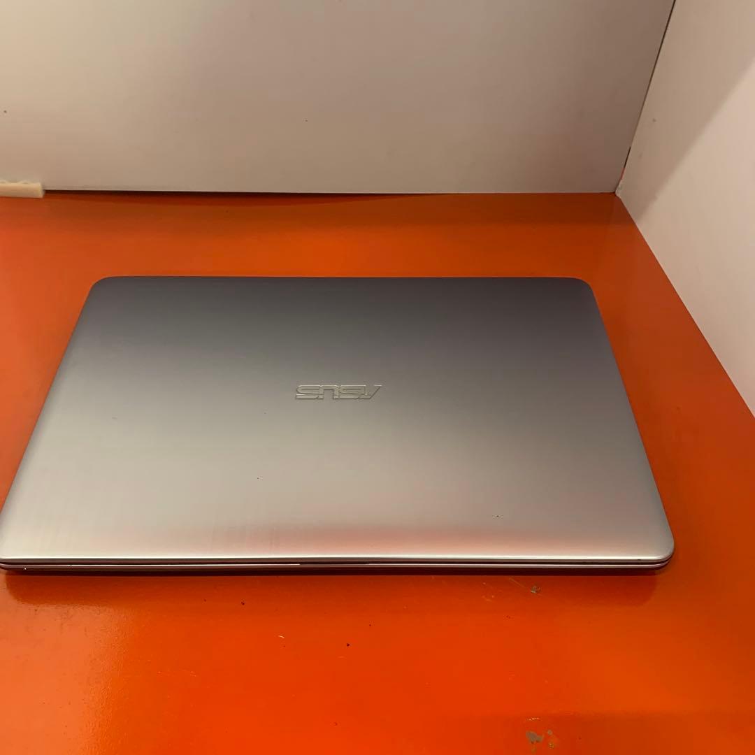 ASUS DVD付き　爆速SSD搭載 Windows11 ノートパソコン