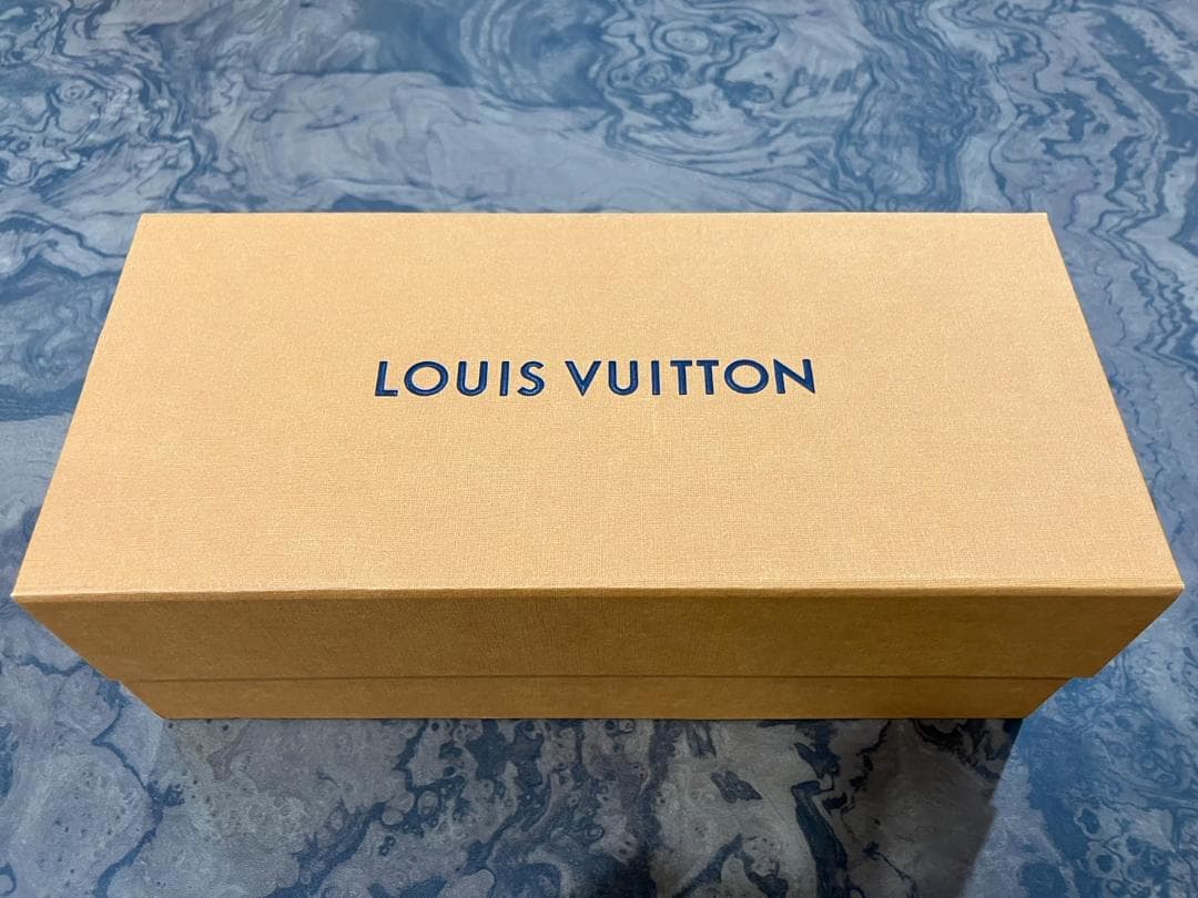 ヴィトン QAB210 ホライゾン ライトアップ イヤホン アセテート ブラック