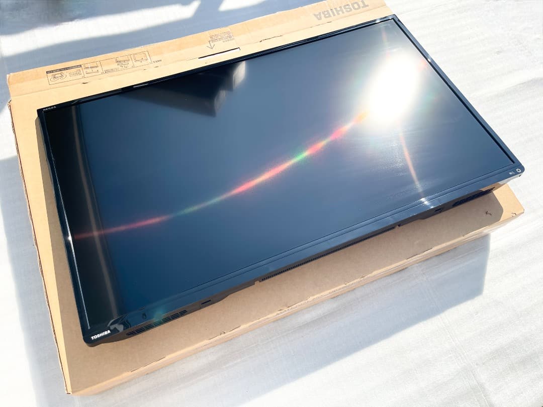 美品 REGZA 40インチ フルHD 東芝 レグザ テレビ 地デジ BS
