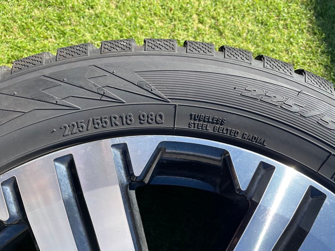 直接可TOYO スタッドレスタイヤ・ホイール4本セット(225/55R18)