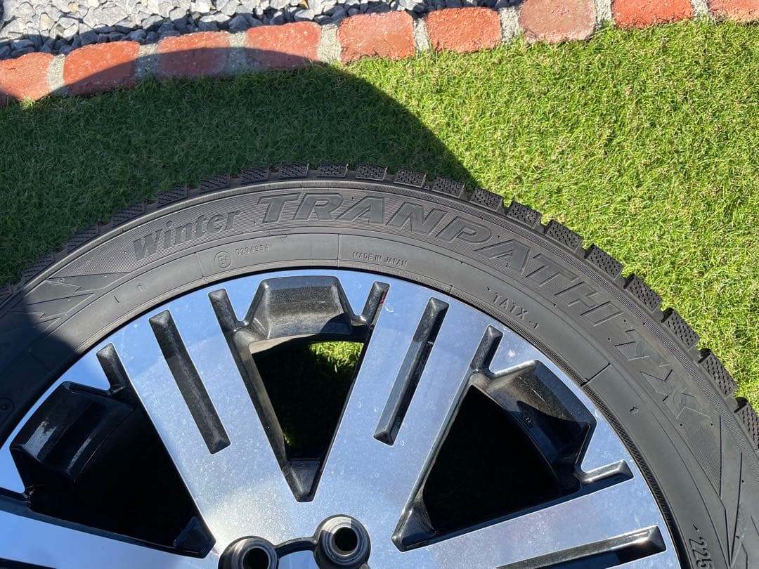 直接可TOYO スタッドレスタイヤ・ホイール4本セット(225/55R18)