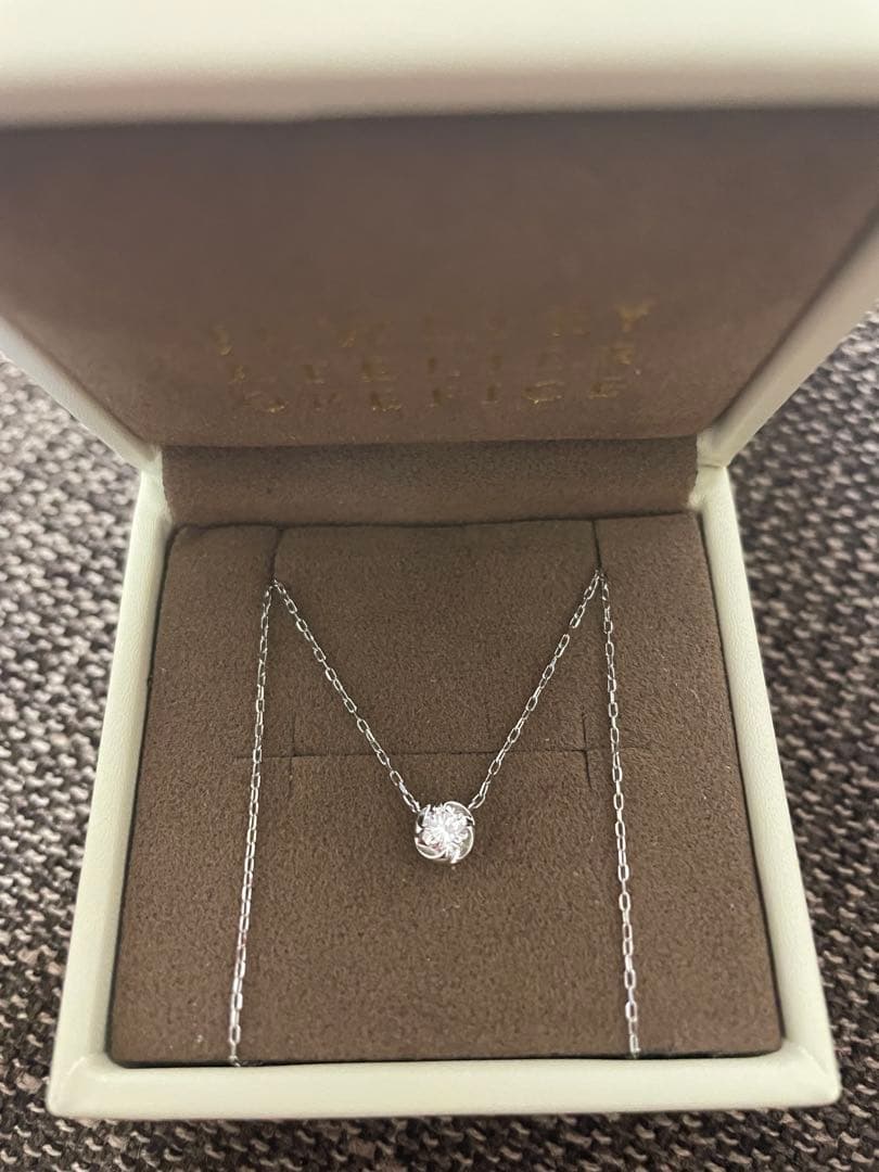 OREFICE オレフィーチェPt 0.2ctラウラ　ダイヤモンドネックレス