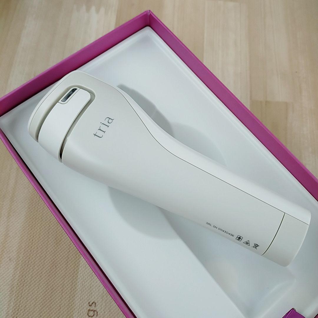 ほぼ未使用○トリア スキン エイジングケア レーザー Tria 美顔器