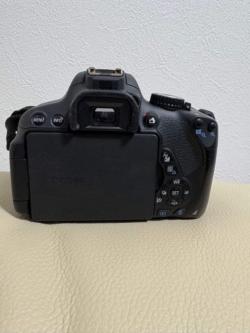 Canon EOS Kiss X6i 一眼レフカメラ EFS55-250mm