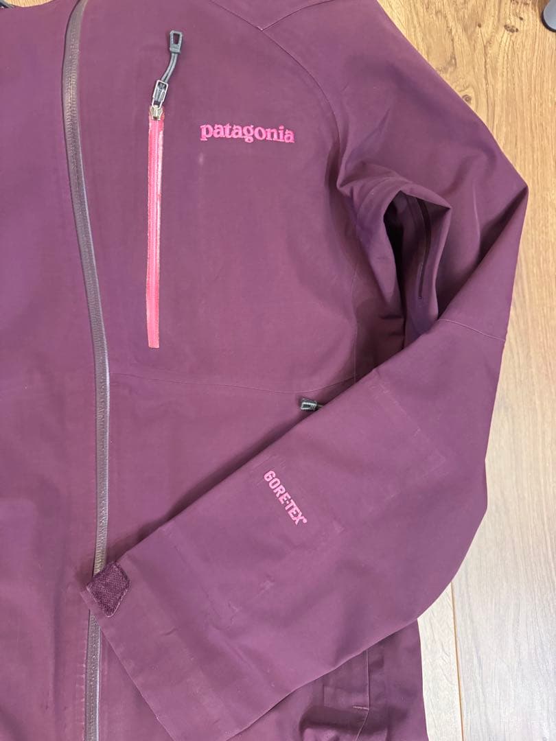 Patagonia(パタゴニア)スキー、スノーボールウェア上下セット