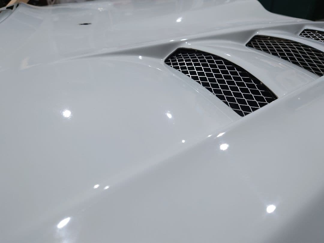 b*p様 WRX STI varis？　クーリングボンネット