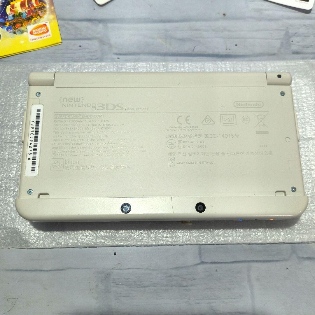 d*7様 完品　動作品　new Nintendo 3DS ディズニー マジックキ