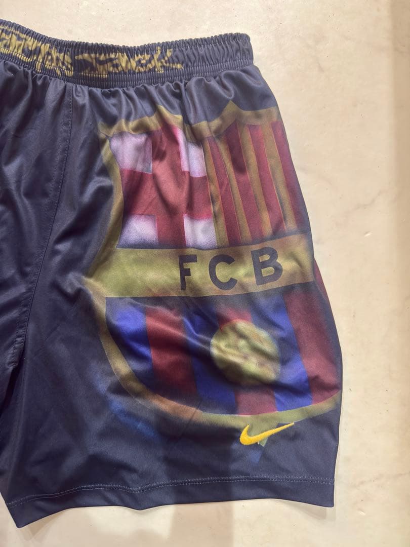 トラヴィススコット×ナイキ×バルセロナ　ショーツ
