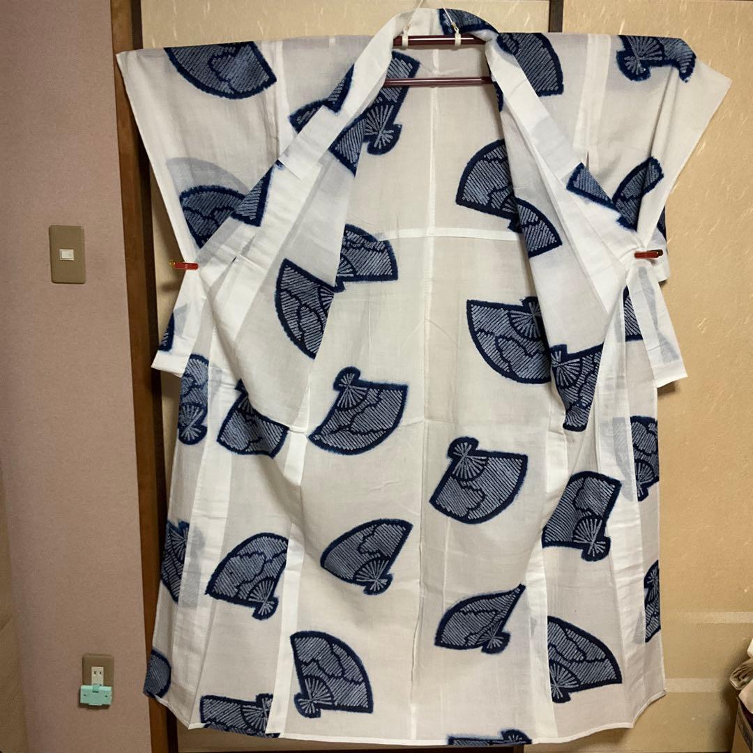 【ビンテージ　美品】絞り柄　浴衣　白地に扇