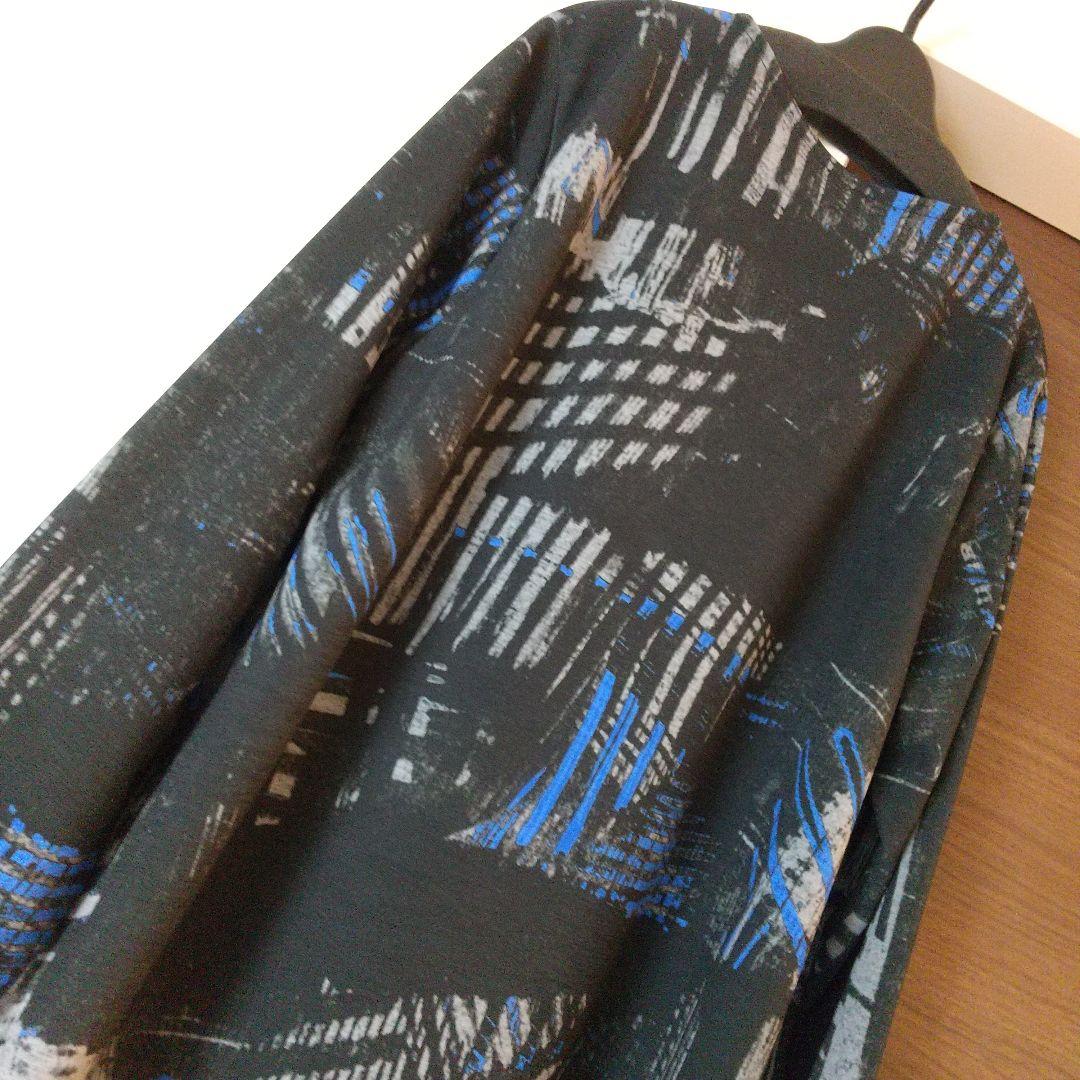 新品 チュニックワンピース 黒 グレー ブルー 総柄 今季タグ付き 定価1.4万