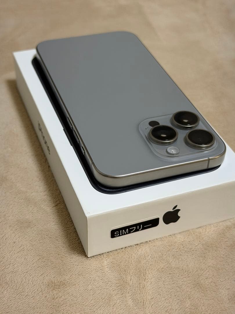 Apple iPhone 15 Pro Max512GB本体
