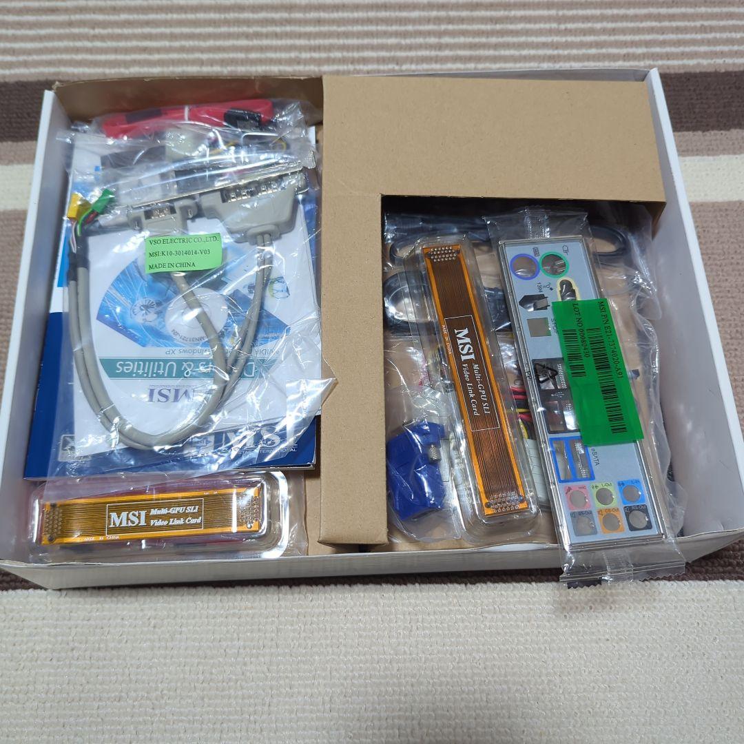 マザーボード K9N2 DIAMOND