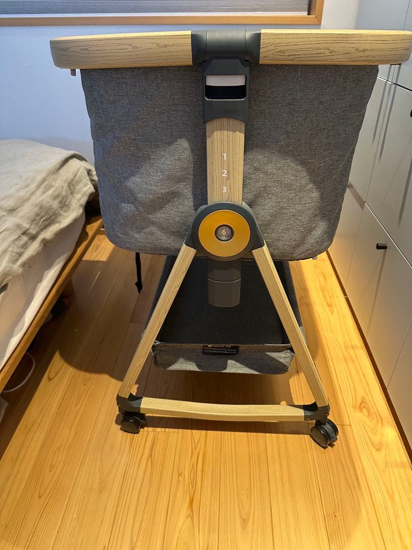 HZDMJ 2022型ベビーベッド　グレ