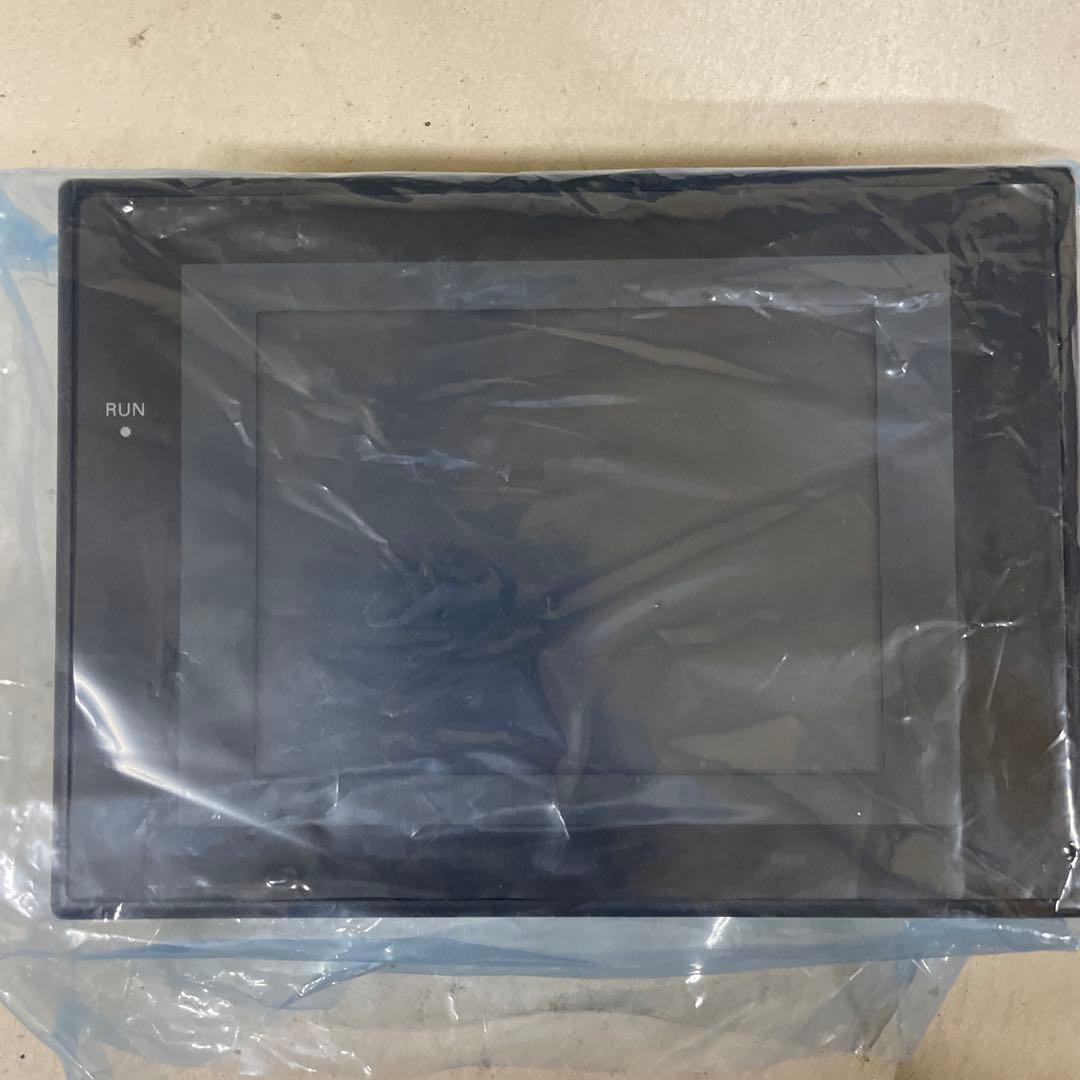 OMRON NS5-SQ10B-V2 プログラマブルターミナル