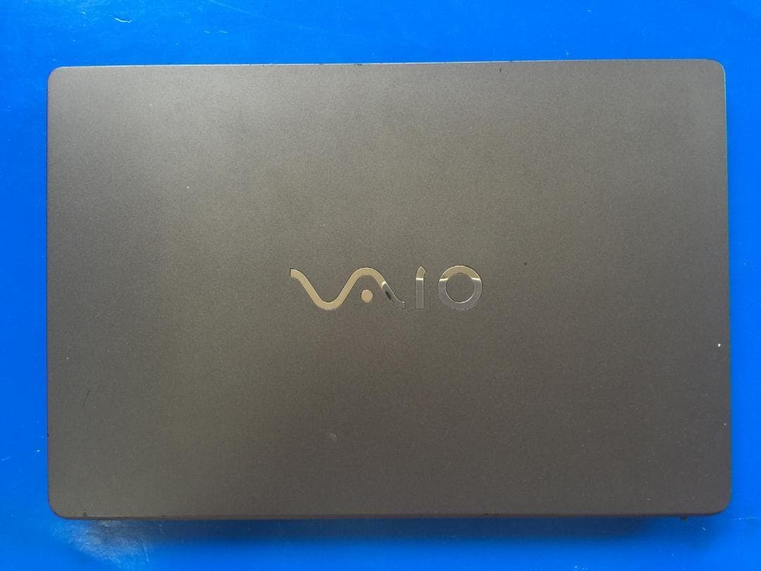 SONY VAIO VJS111D 11.6型　軽量・コンパクトノートパソコン