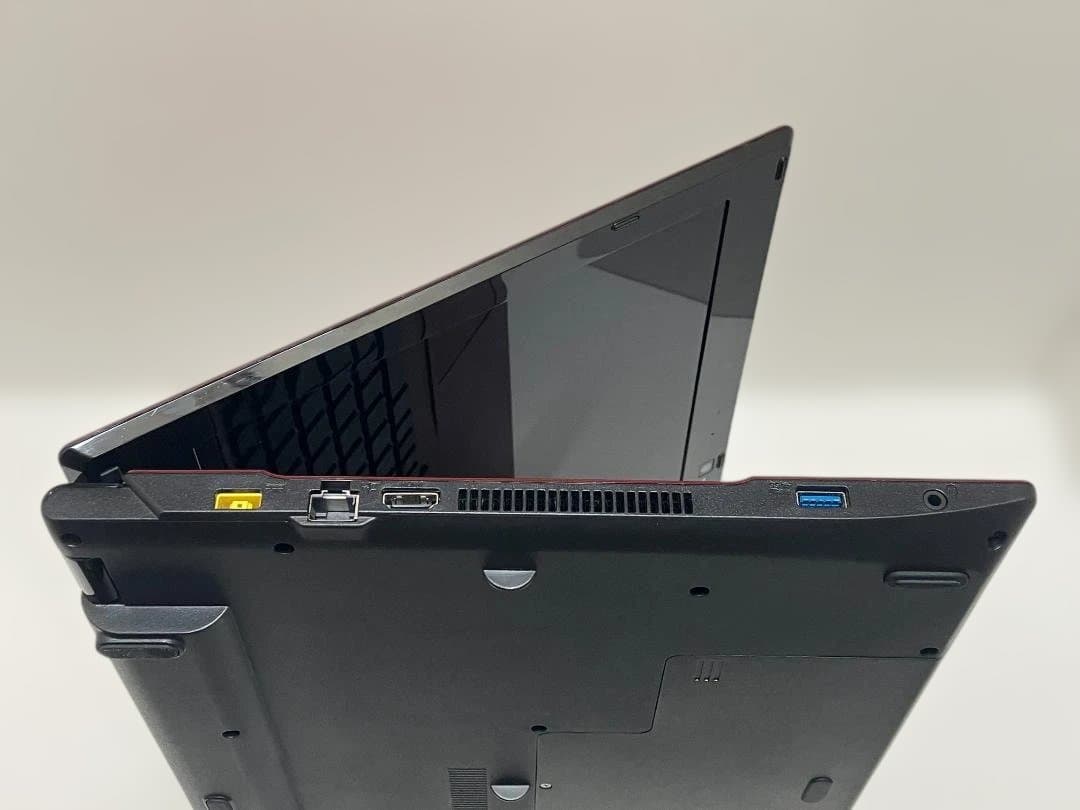 NECノートパソコン Core i7/8GB/新品SSD/Windows11