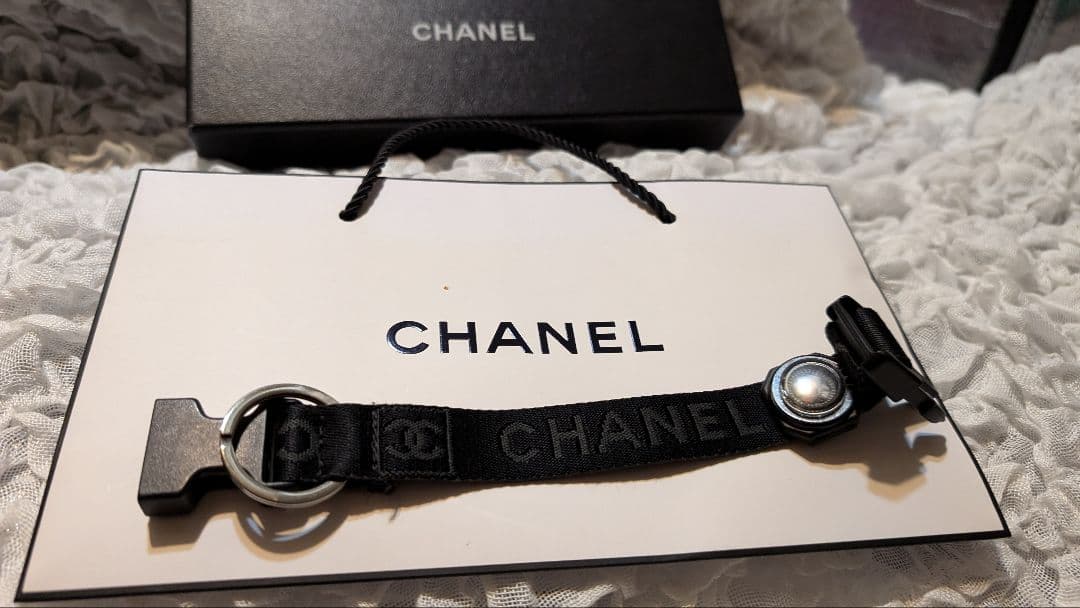 CHANEL ブラック ナイロン キーホルダー