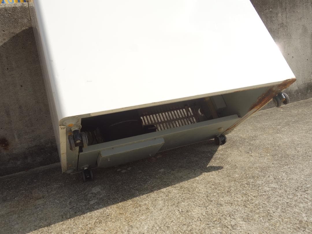 K▼サンヨー 冷凍庫 ストッカー フリーザー (31683)