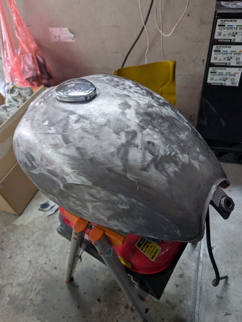 エストレヤ純正タンク（キャブ車）