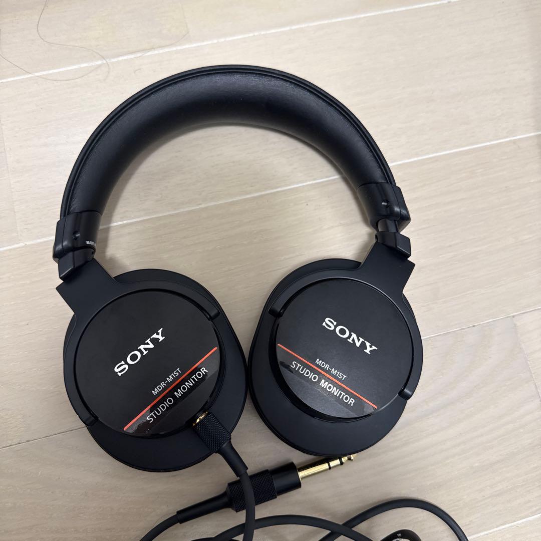 ヘッドホン SONY MDR m1st