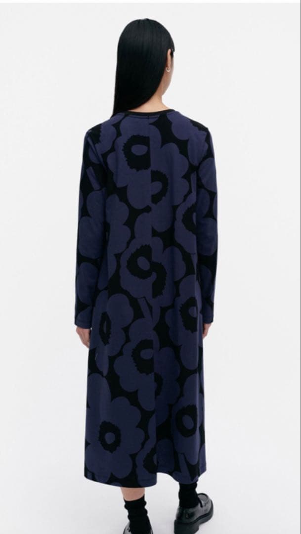 【新品】マリメッコLehtokieloウニッコワンピース Lネイビー×ブラック