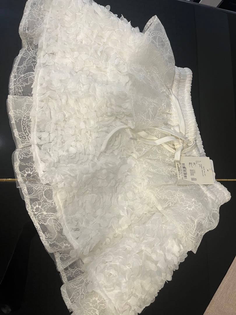 りTHE TOE Mayfair Lace Skirt