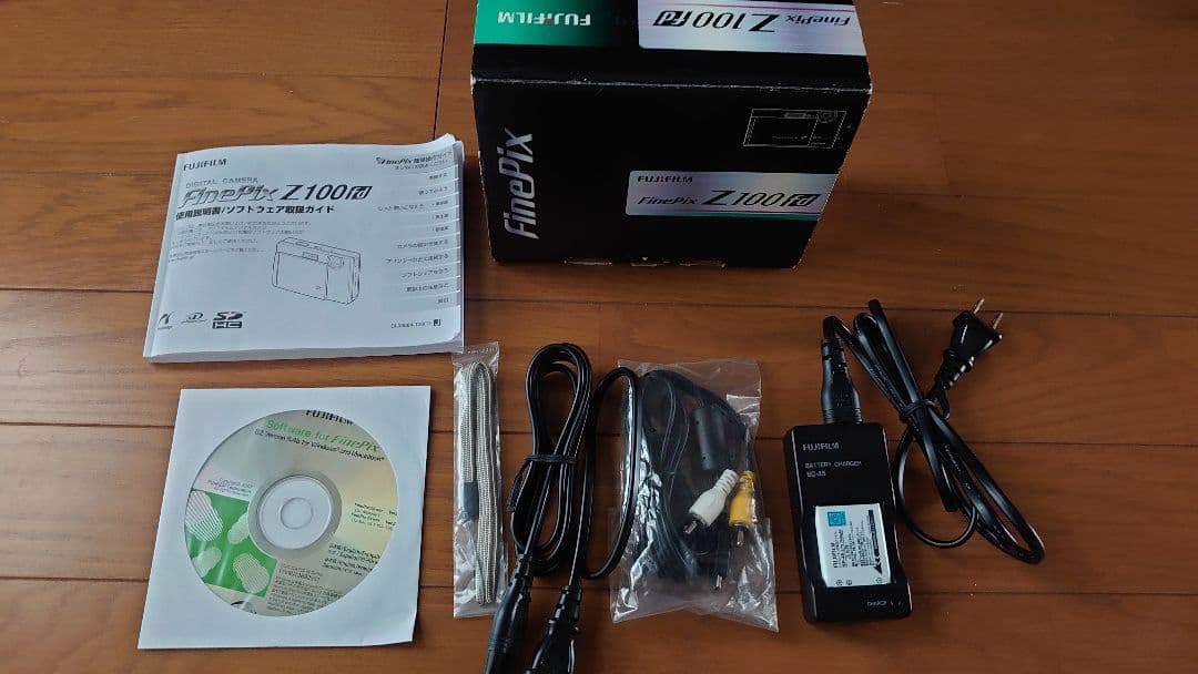 Fujifilm FinePix Z コンパクトデジタルカメラ