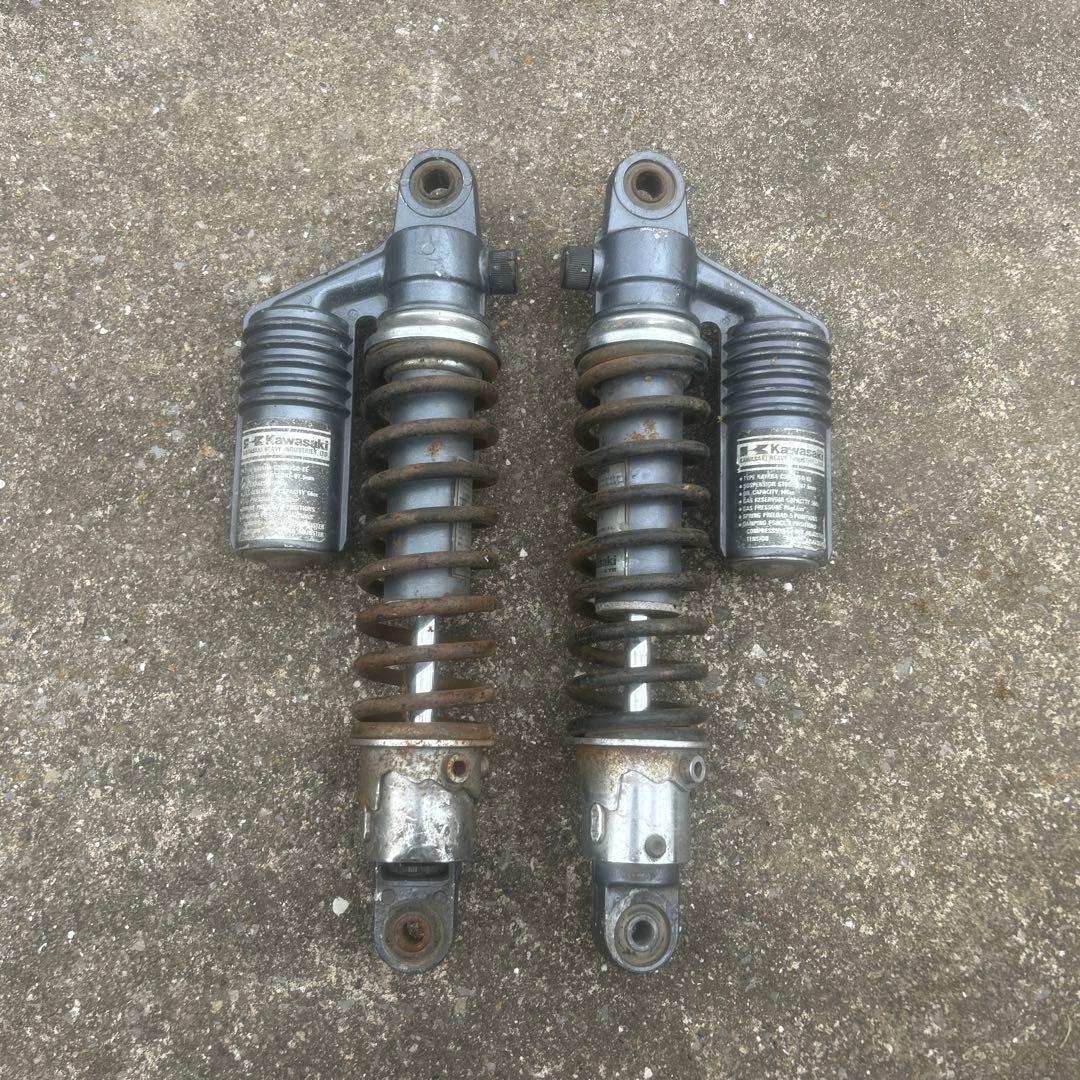 ゼファー純正リアサスペンション