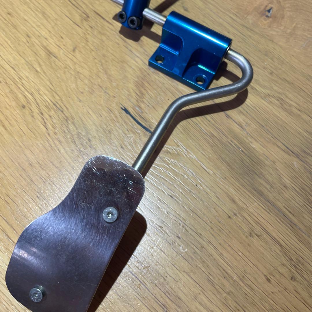 ローバーミニアクセル