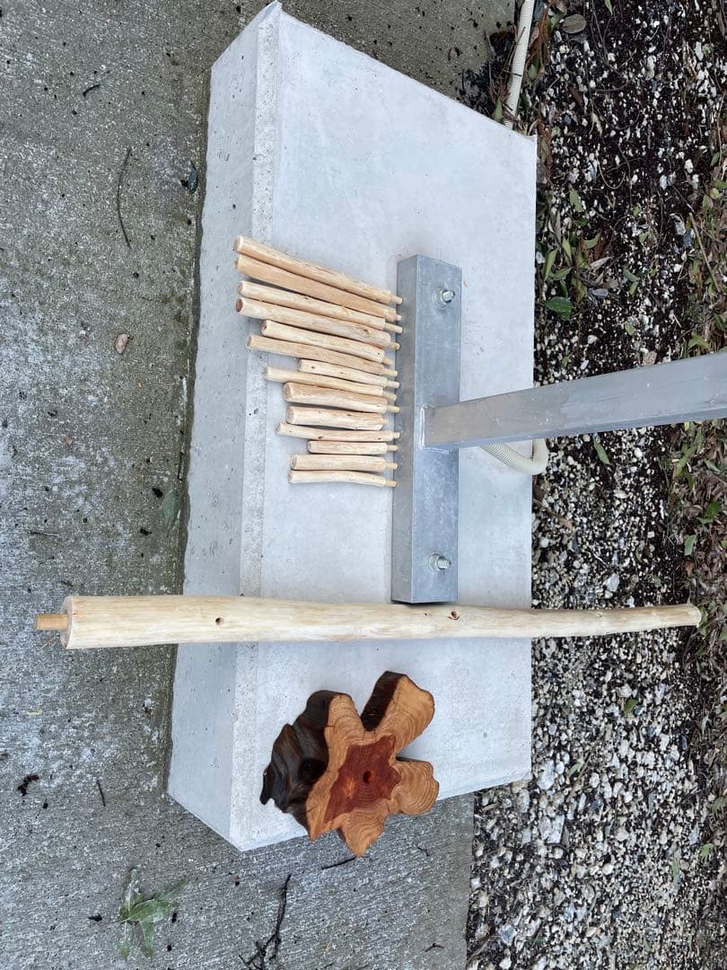 国産ヒノキ　鳥用止まり木　大型スタンド　約115.7センチ　小型中型インコ用