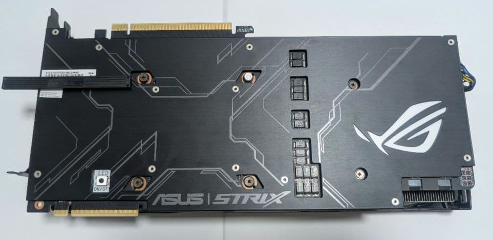 グラフィックボード・グラボ・ビデオカード ROG-STRIX-RTX2080-O8G-GAMINGB