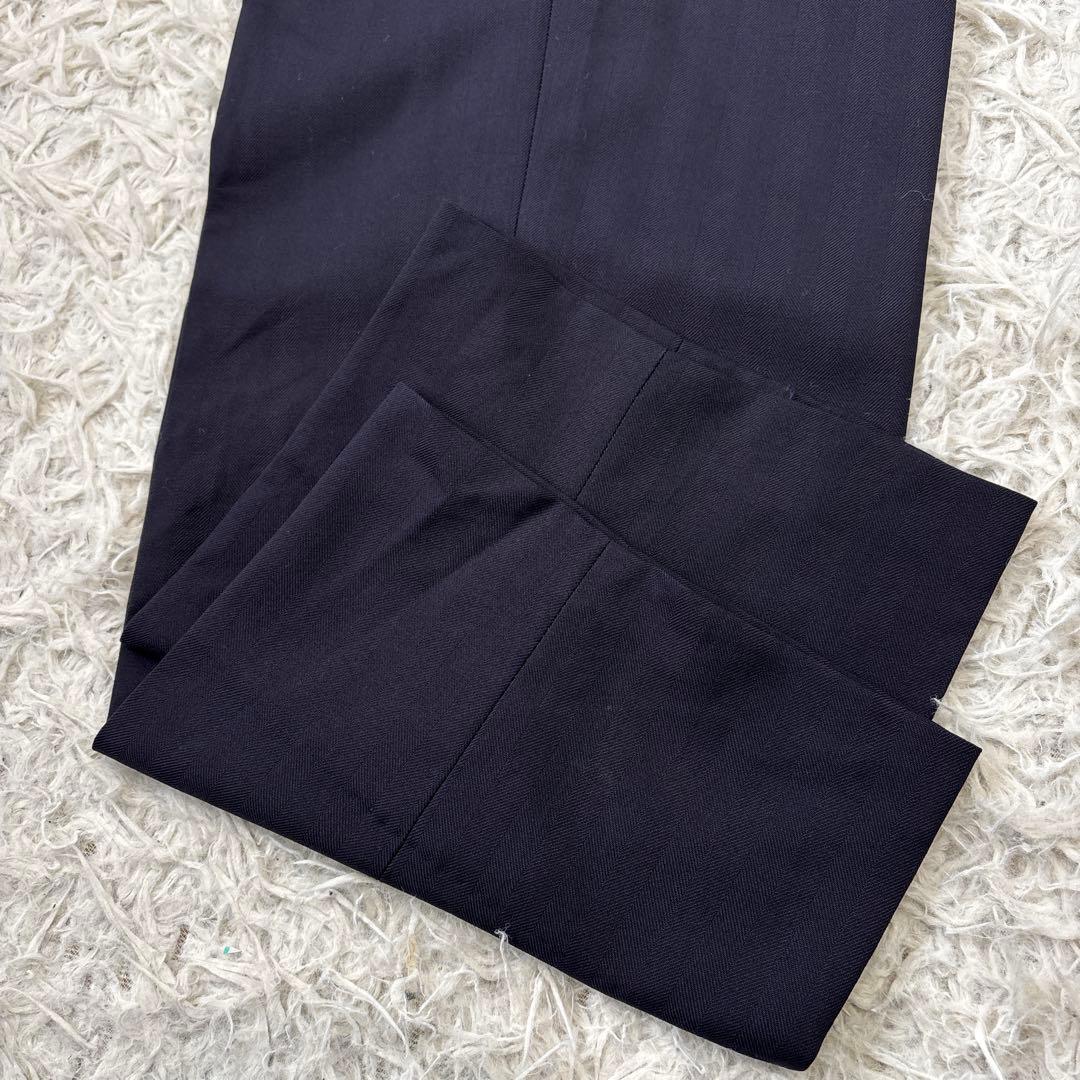 【アレキサンダージュリアン】プラチナムリッチ　スーパー140 3ピース　A5 M