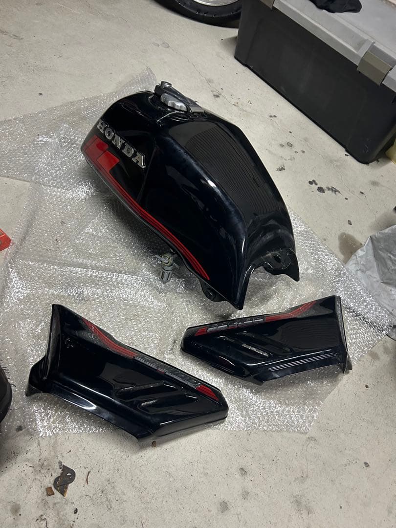 たかさん専用 CB400N タンク 外装