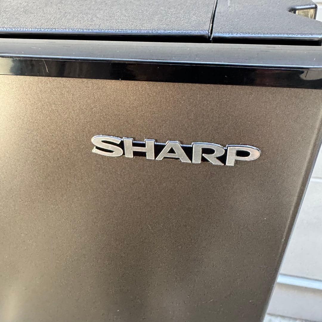230⭐️2024年製美品★シャープ　冷蔵庫　右、左開き　一人暮らし