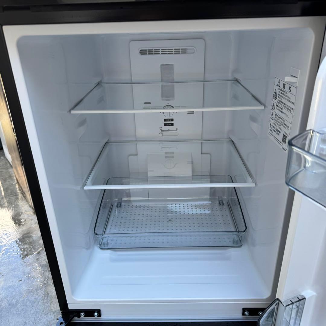 230⭐️2024年製美品★シャープ　冷蔵庫　右、左開き　一人暮らし
