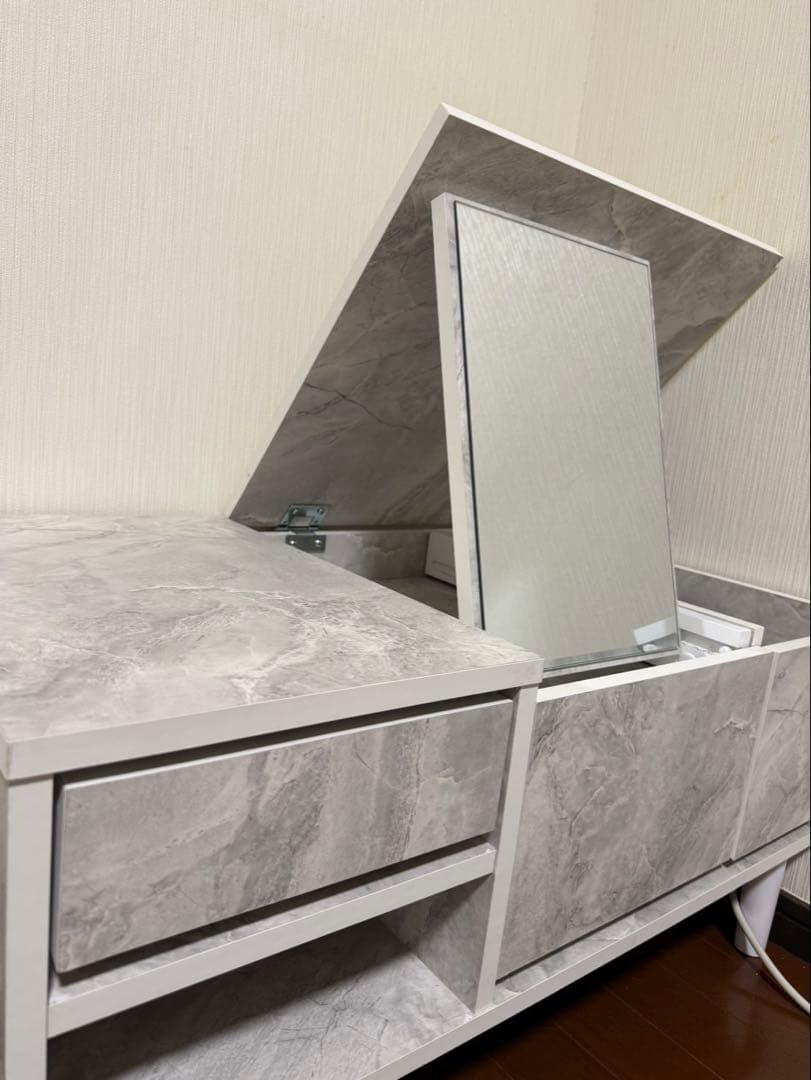 ドレッサー　リリオ