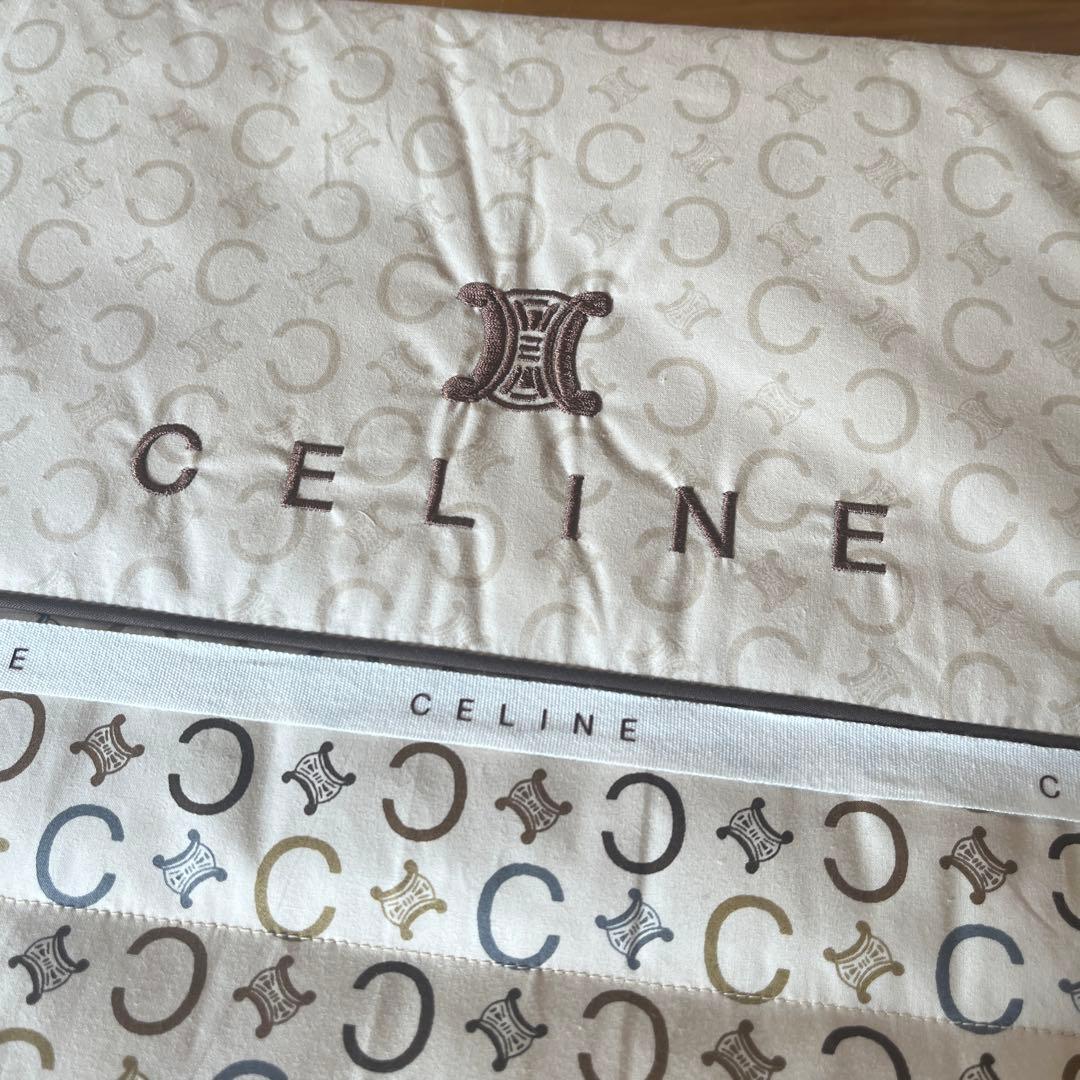☆*☆様 実家断捨離CELINE ダウンケット 150x200cm 新品