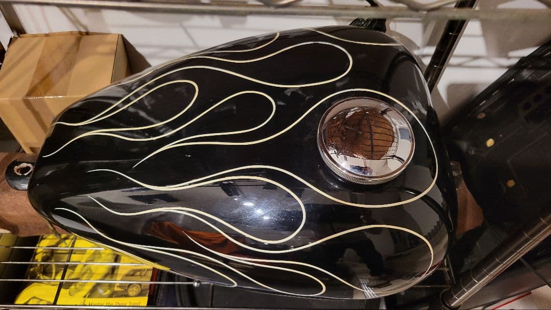 ハーレー ショベル ガソリンタンク リアフェンダータンク内錆無し