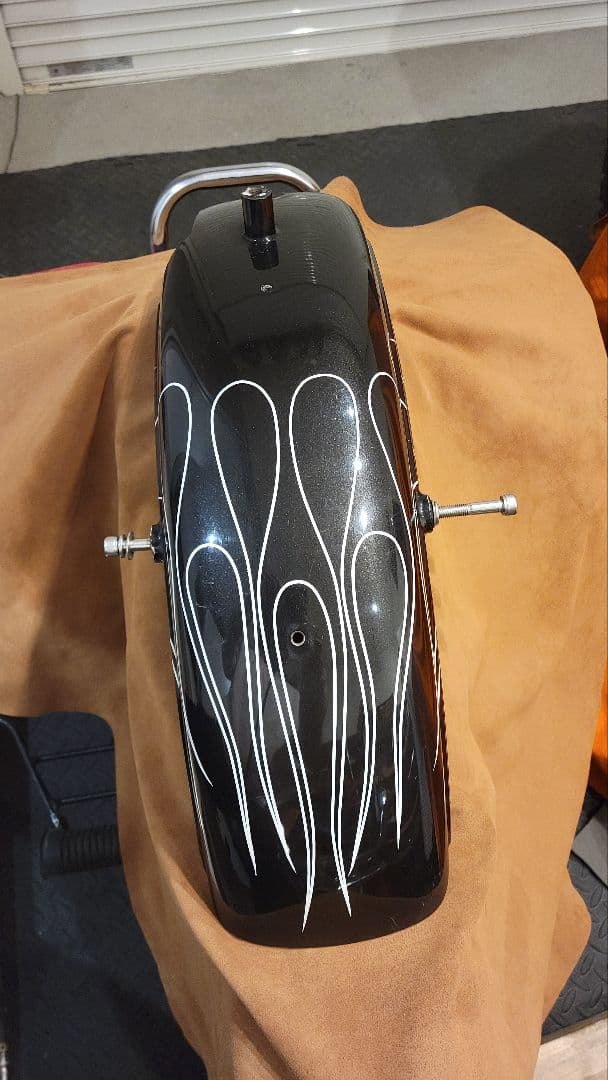 ハーレー ショベル ガソリンタンク リアフェンダータンク内錆無し