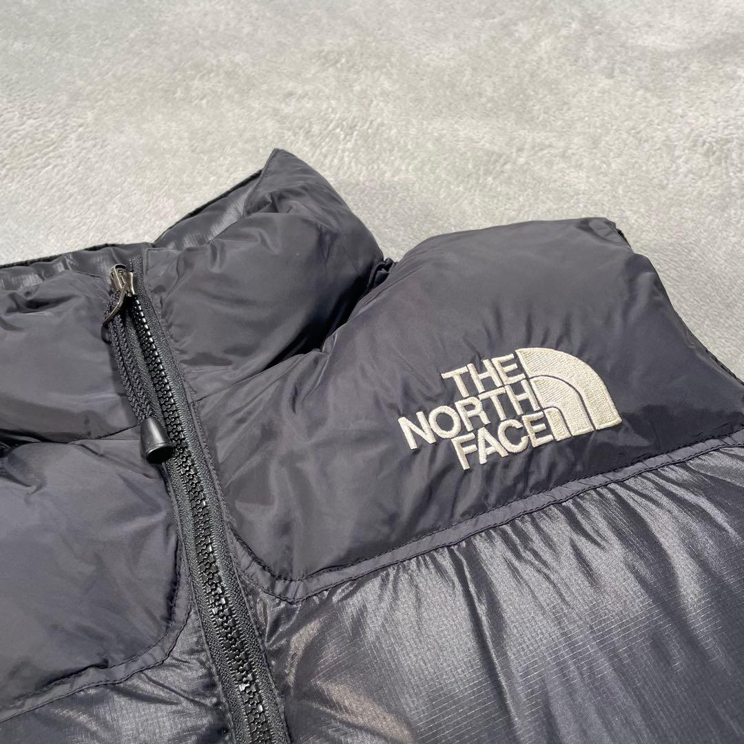 ザノースフェイス　ヌプシ　センターロゴ　ダウンベスト　ブラック　S
