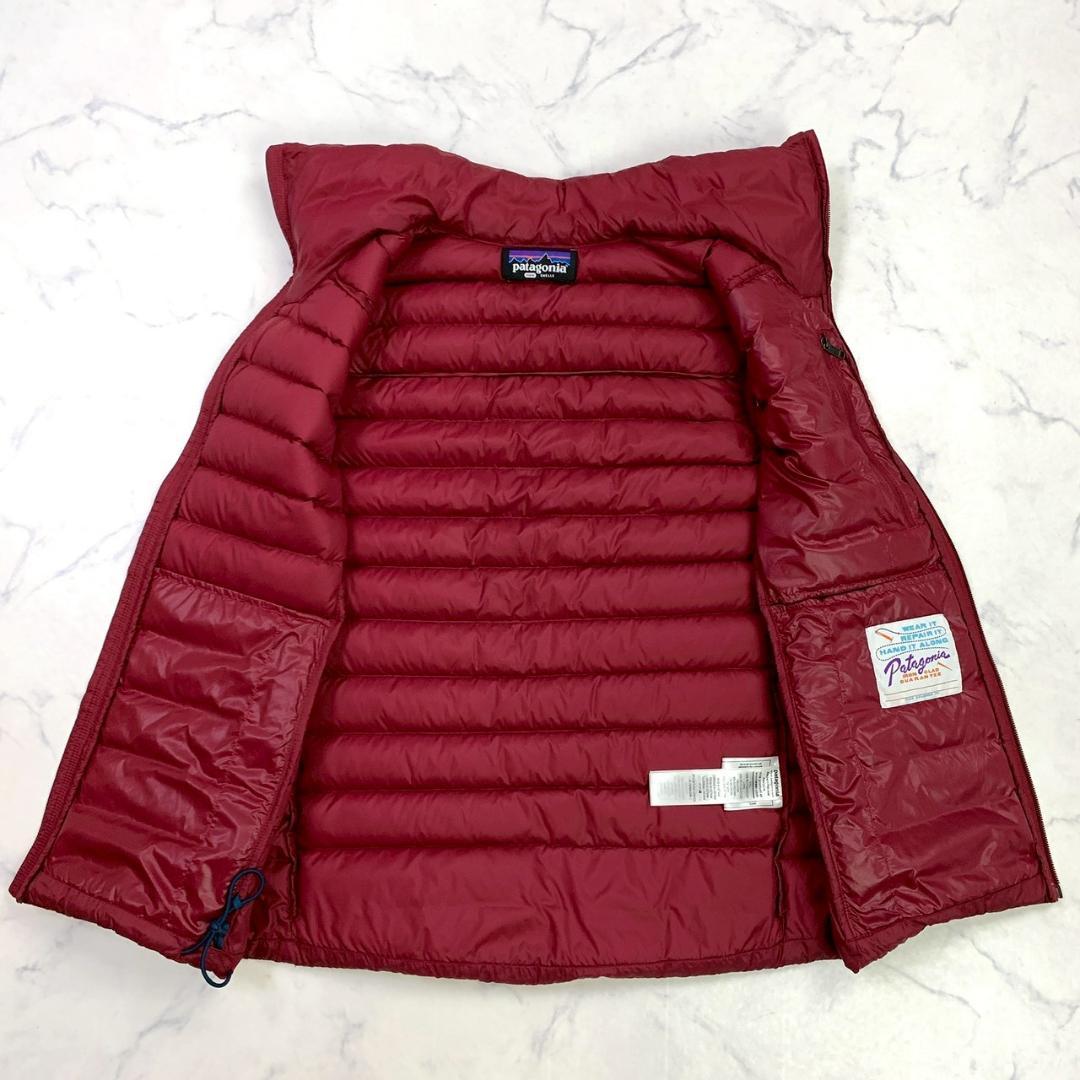 美品★22年モデル パタゴニア ダウンセーター ベスト レッド メンズ　D929