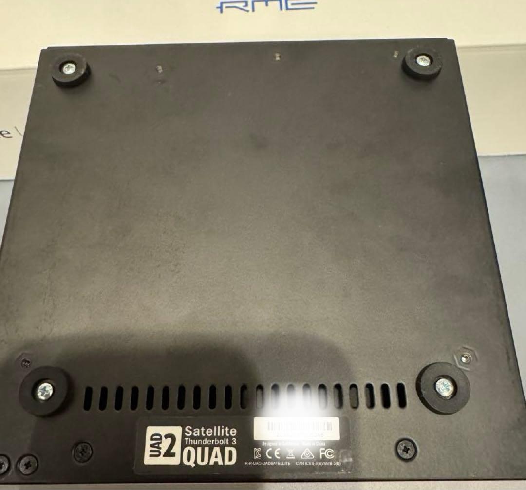 Thunderboltケーブル付き UAD2 SATELLITE QUAD