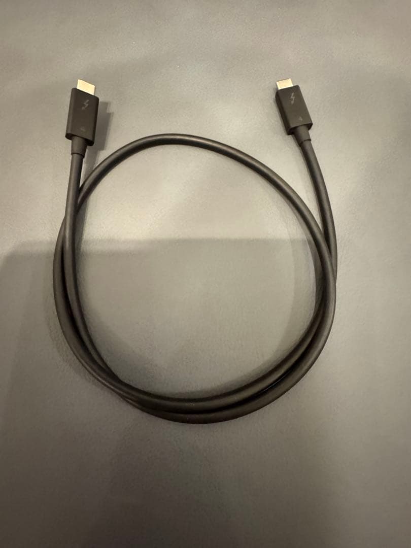 Thunderboltケーブル付き UAD2 SATELLITE QUAD